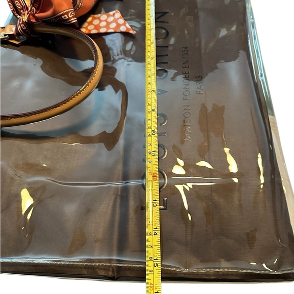 Authentic Louis Vuitton Shopping Bag with clear PVC, handles and crossbody rings - Picture 9 of 10